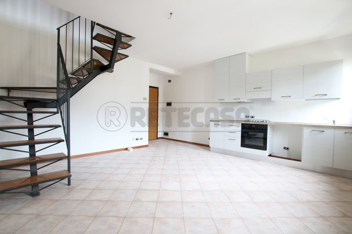 IMG_4280.JPG - Appartamento Strada del tormeno, Vicenza - foto 1