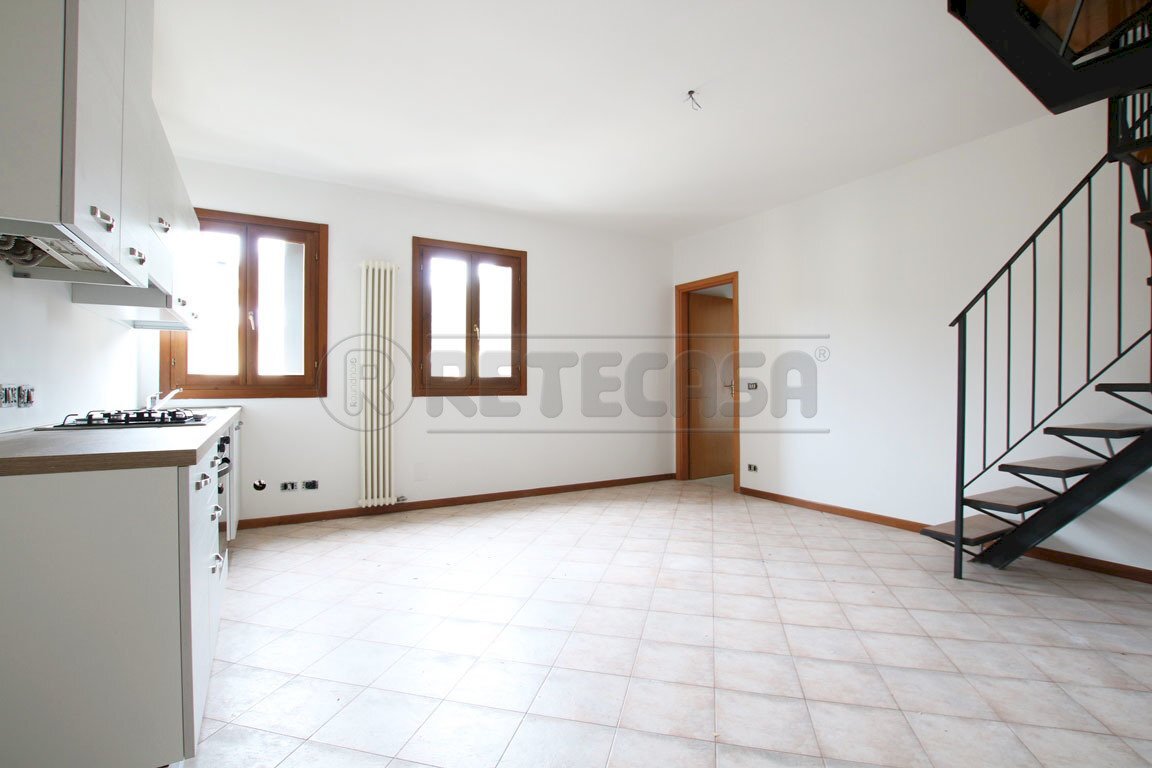 IMG_4282.JPG - Appartamento Strada del tormeno, Vicenza - foto 2