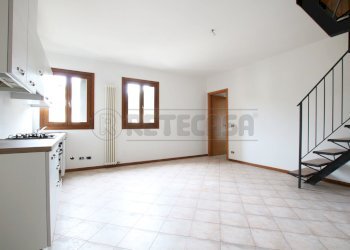 IMG_4282.JPG - Appartamento Strada del tormeno, Vicenza - foto 2