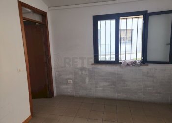 20260421_104801.jpg - Locale Commerciale Via Francesca, Santa Maria a Monte - foto 5