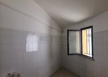 20260421_104815.jpg - Locale Commerciale Via Francesca, Santa Maria a Monte - foto 7