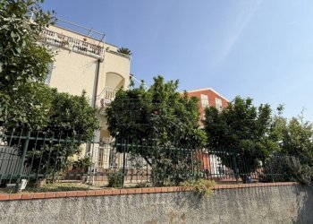 IMG_9500.jpeg - Quadrilocale Via Padre Gaetano Alberti 32, Pietra Ligure - foto 5