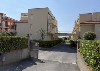 IMG_9567.jpeg - Quadrilocale Via Padre Gaetano Alberti 32, Pietra Ligure - foto 16