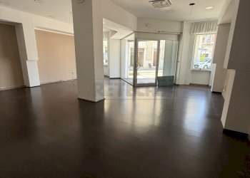 IMG_3646.jpg - Locale Commerciale Piazza Giuseppe Mazzini 16, Nardò - foto 4