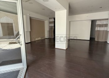 IMG_3650.jpg - Locale Commerciale Piazza Giuseppe Mazzini 16, Nardò - foto 8