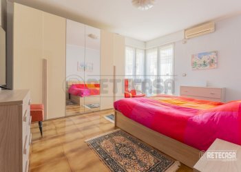 camera da letto - Villa a Schiera VIA Oidio 2, Arzignano - foto 6