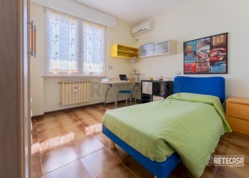 camera da letto - Villa a Schiera VIA Oidio 2, Arzignano - foto 8