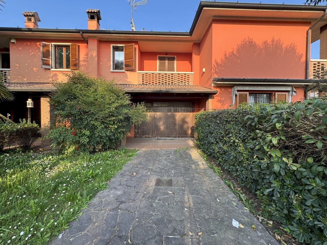 IMG_5623.jpeg - Villa Viale Lombardia, Izano - foto 2