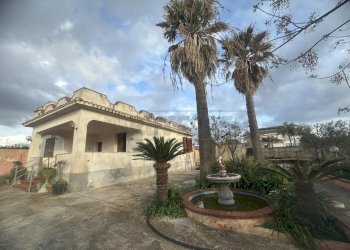 IMG_1222.JPG - Villa Mazara del Vallo - foto 2