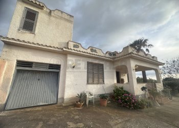 IMG_1204.JPG - Villa Mazara del Vallo - foto 3