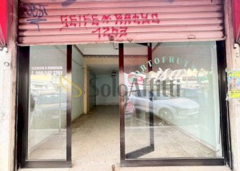 IMG_6539.jpeg - Locale Commerciale Via Gaetano Devitofrancesco 2i, Bari - foto 1