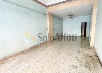 IMG_6536.jpeg - Locale Commerciale Via Gaetano Devitofrancesco 2i, Bari - foto 4