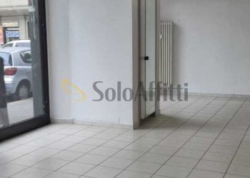 WhatsApp Image 2026-04-21 at 10.50.08 (9).jpeg - Locale Commerciale Via Dante Di Nanni 64, Torino (zona Cenisia) - foto 15