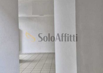 WhatsApp Image 2026-04-21 at 10.50.08 (13).jpeg - Locale Commerciale Via Dante Di Nanni 64, Torino (zona Cenisia) - foto 18