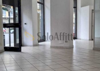 WhatsApp Image 2026-04-21 at 10.50.10 (2).jpeg - Locale Commerciale Via Dante Di Nanni 64, Torino (zona Cenisia) - foto 24