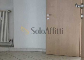 WhatsApp Image 2026-04-21 at 10.49.47 (3).jpeg - Locale Commerciale Via Dante Di Nanni 64, Torino (zona Cenisia) - foto 28