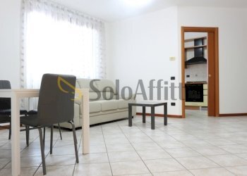 Soggiorno - Trilocale Via Montello 7, Bovisio-Masciago - foto 2