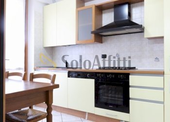 Cucina abitabile - Trilocale Via Montello 7, Bovisio-Masciago - foto 6