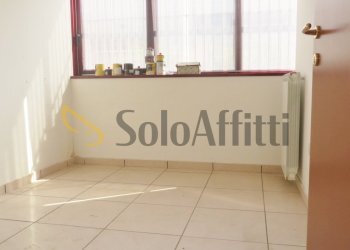 Ufficio.JPG - Capannone Via I Maggio, Vanzago - foto 8