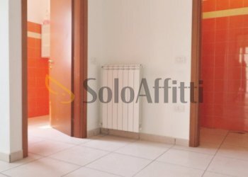 Disimpegno.JPG - Capannone Via I Maggio, Vanzago - foto 12