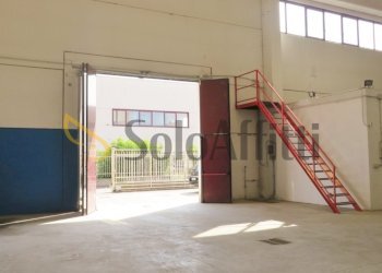 Area operativa.JPG - Capannone Via I Maggio, Vanzago - foto 18