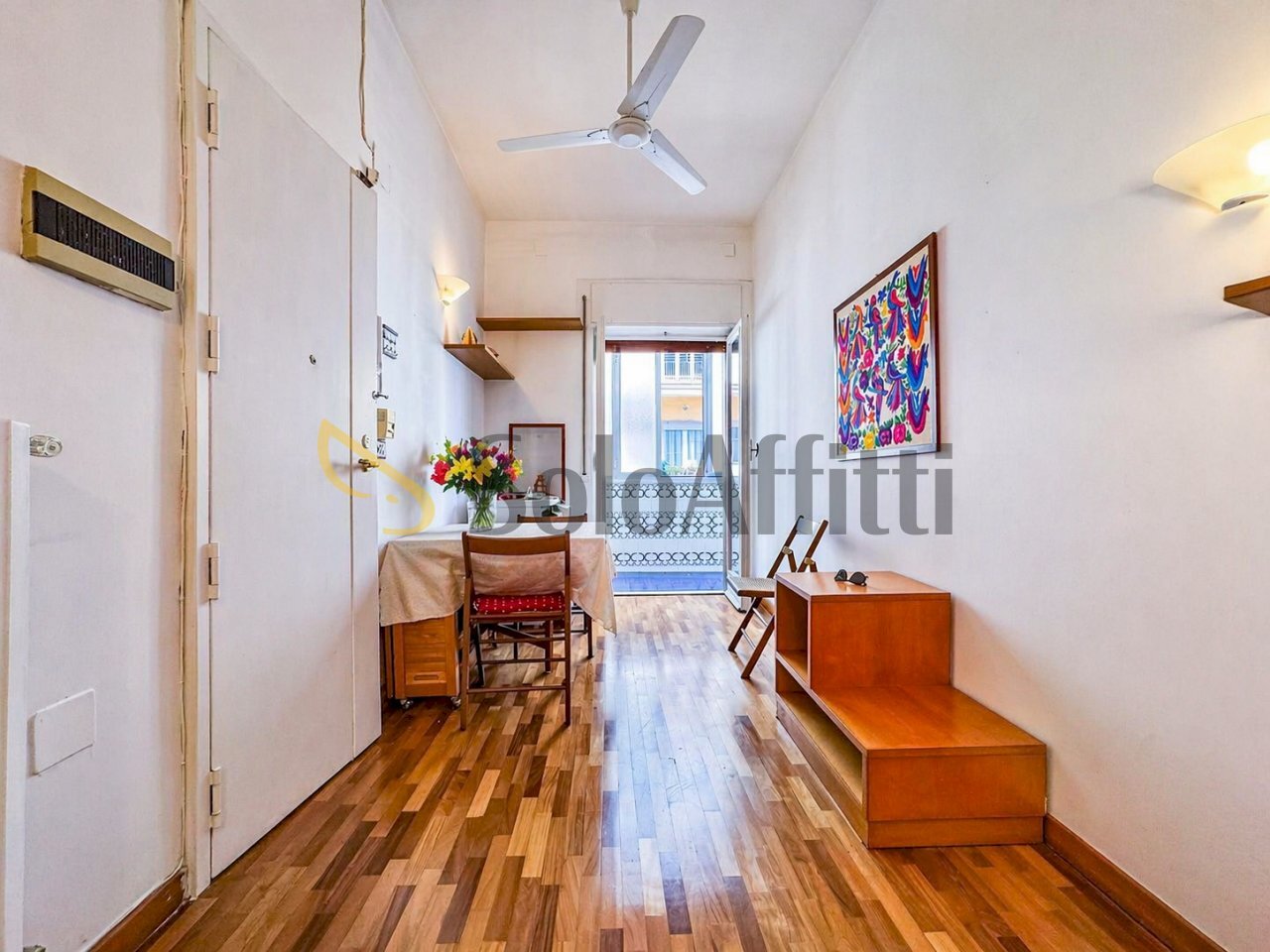 Soggiorno - Two-room apartment Vico Acitillo, Napoli (neighborhood Vomero) - photo 2