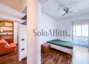 Camera da letto - Two-room apartment Vico Acitillo, Napoli (neighborhood Vomero) - photo 4