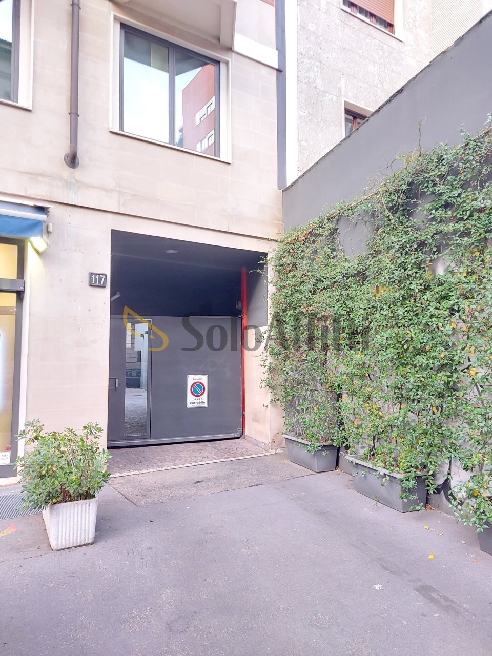 20210929_185239.jpg - Box Corso di Porta Romana 117, Milano - photo 2