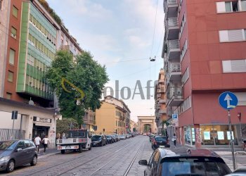 20210929_185342.jpg - Box Corso di Porta Romana 117, Milano - photo 1