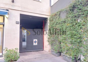 20210929_185239.jpg - Box Corso di Porta Romana 117, Milano - photo 2