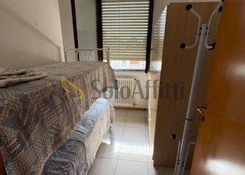 WhatsApp Image 2026-04-17 at 16.00.31 (7).jpeg - Trilocale Viale Regina Elena 123B, Rimini - foto 9