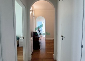 corridoio - Two-room apartment Via Dalmazia 191, Bari (neighborhood Madonnella) - photo 23