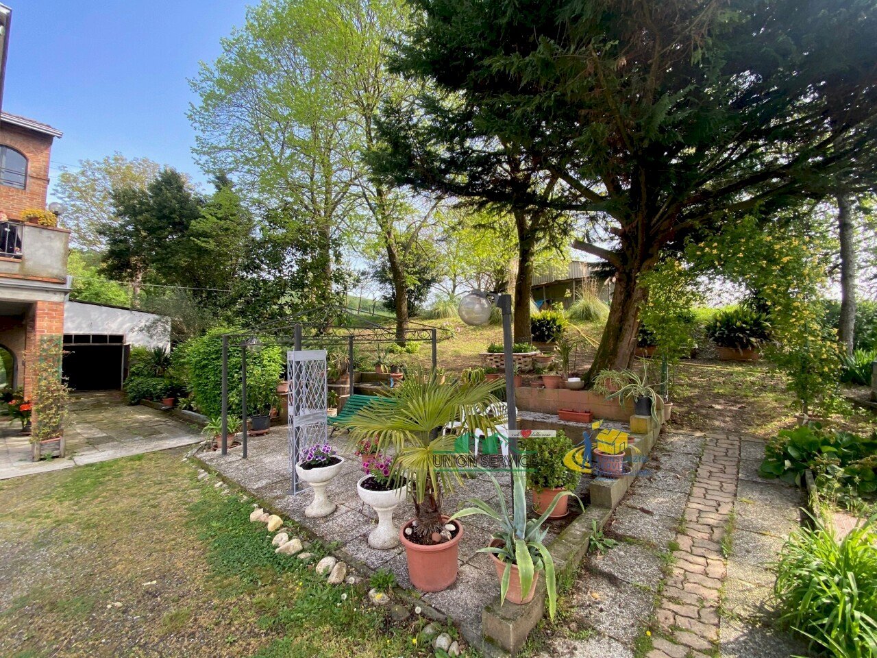 9.jpg - Villa Strada per Varano Marchesi 37, Medesano - foto 3