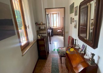 44.jpg - Villa Strada per Varano Marchesi 37, Medesano - foto 16