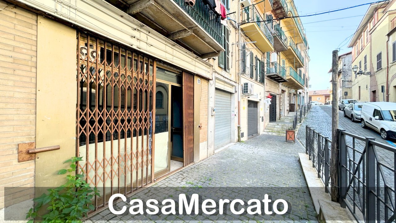 1.jpg - Locale Commerciale Rocca di Papa - foto 1