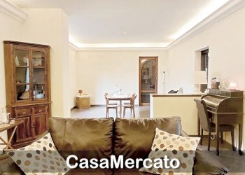b4.jpg - Villa Rocca di Papa - foto 5