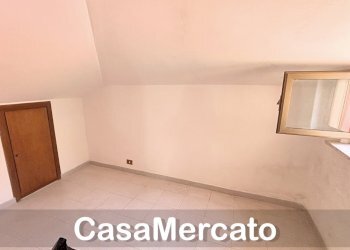 c15.jpg - Mansarda Rocca di Papa - foto 10