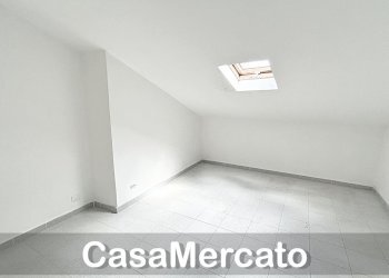 c25.jpg - Mansarda Rocca di Papa - foto 12