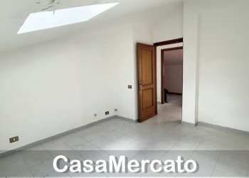 c27.jpg - Mansarda Rocca di Papa - foto 14