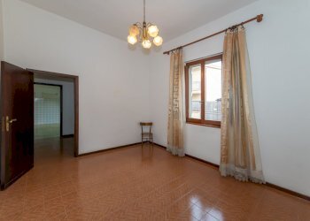 Soggiorno (1).jpg - Villa Selargius - photo 10