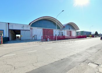 dettagli - Locale Commerciale Viale dell' Industria, Rubano - foto 10