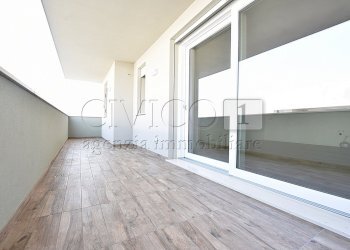 TERRAZZO PRINCIPALE - Appartamento Via Sicilia 1, Rubano - foto 1