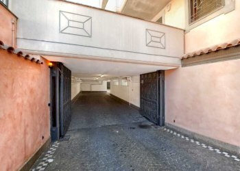 WhatsApp Image 2026-04-13 at 16.23.03.jpeg - Box Via Vecchia di Grottaferrata, Marino - foto 2