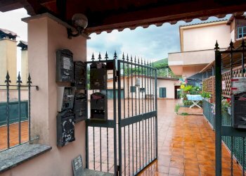 DSC_2276_1_1.jpg - Appartamento Via Focicchia 44, Rocca di Papa - foto 3