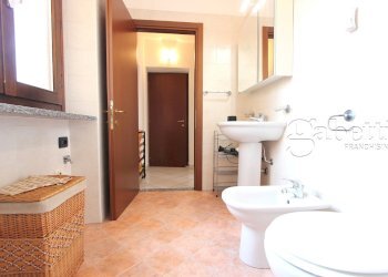 bagno - Bilocale Via Paolo Castelnovo, Parabiago - foto 13