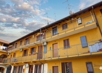 esterno.png - Bilocale Via Paolo Castelnovo, Parabiago - foto 15