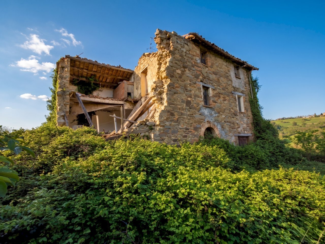 Gemini_Generated_Image_nmpysanmpysanmpy.png - Rustico Località Valle 6, Sant'Agata Feltria - foto 3