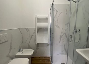 IMG_5557.jpg - Trilocale La Spezia - foto 8