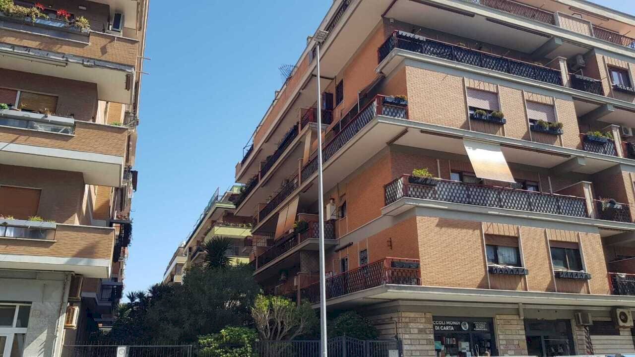 palazzina - Bilocale Viale Ammiraglio del Bono 48, Roma - foto 3
