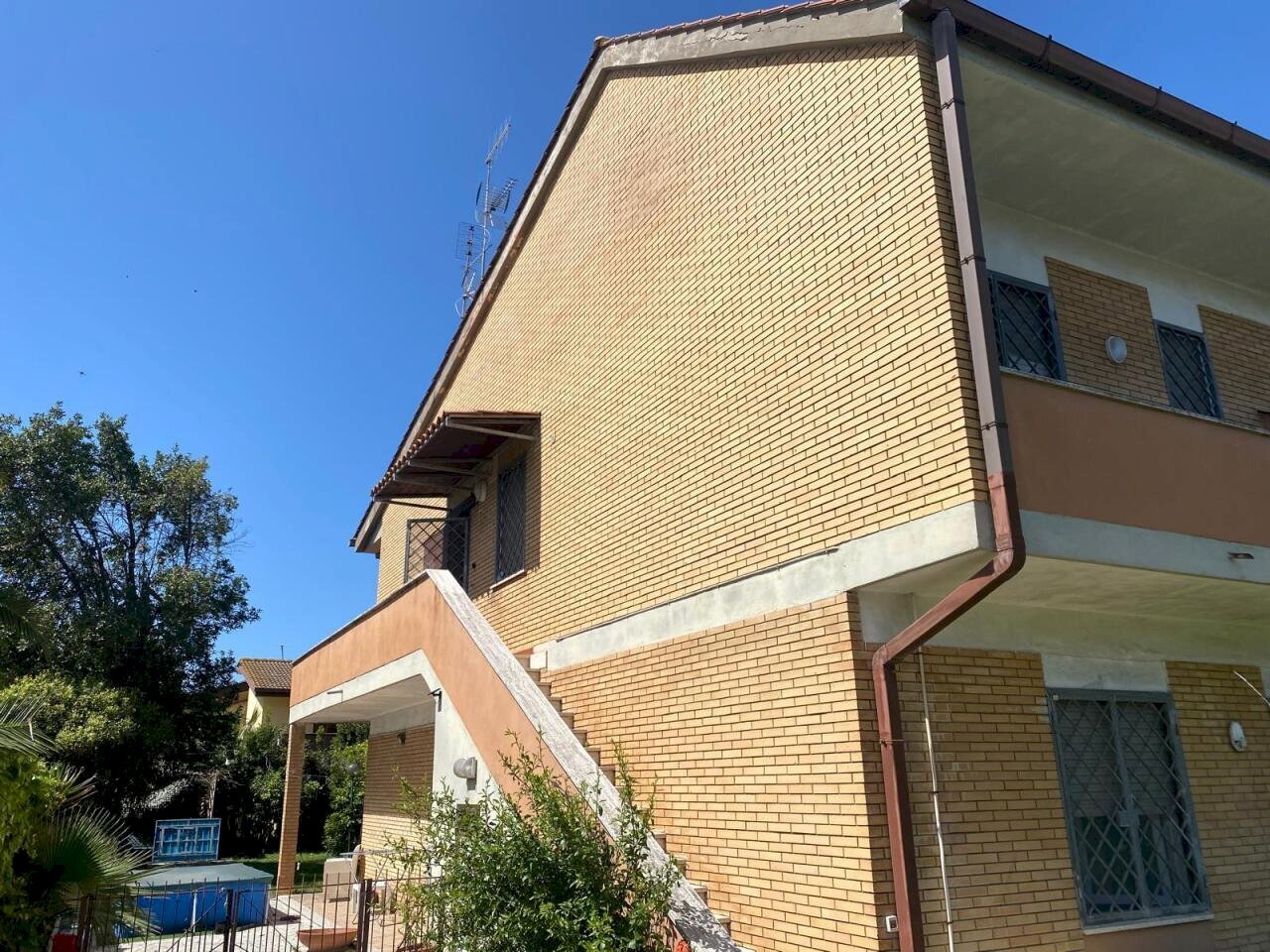 Palazzina - Trilocale Via dei Giacinti, Anzio - foto 2
